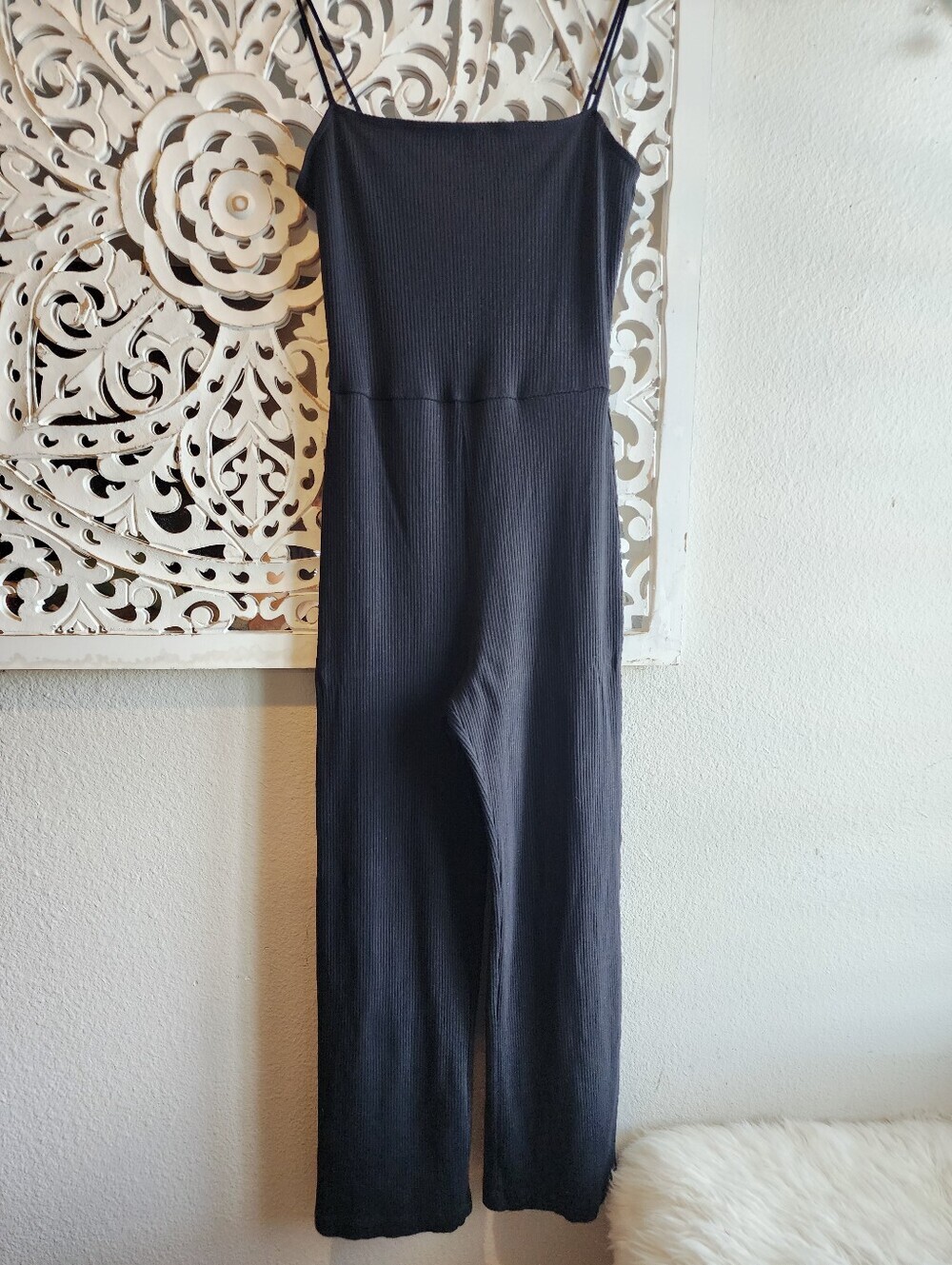 REFORMATION JEANS PULL OVER JUMPSUIT BLACK COLOR WOMEMS SIZE SMALL - Picture 8 of 15